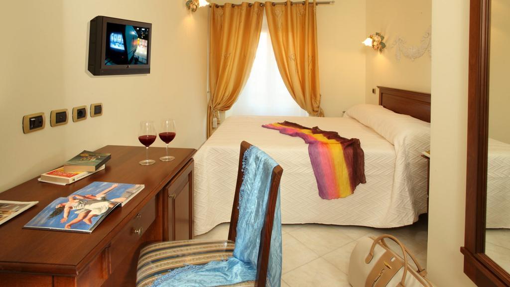 Hotel De Monti Rome Exterior photo