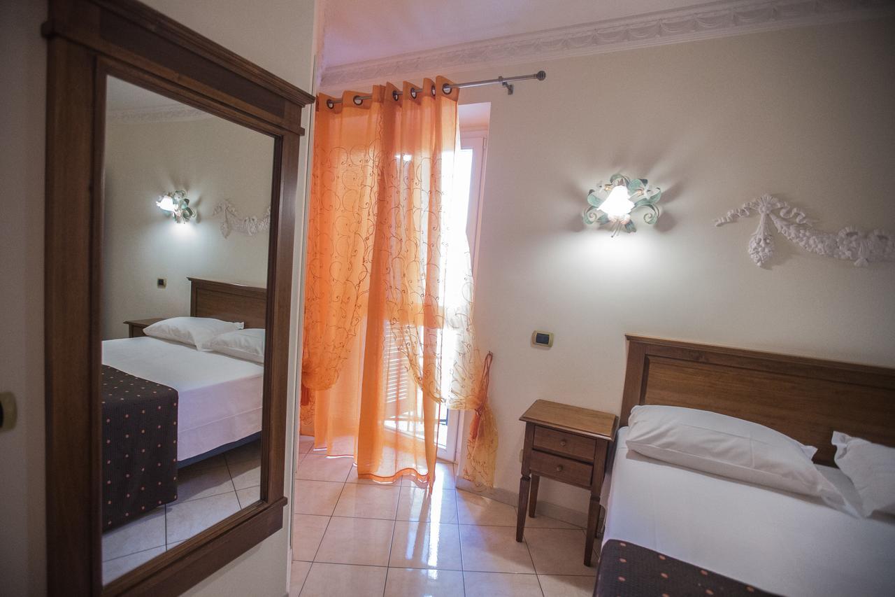 Hotel De Monti Rome Exterior photo